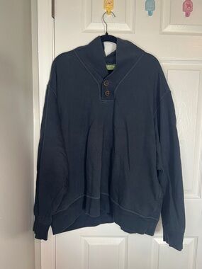 Orvis Men’s Black Shawl-Collar Pullover with Button Placket